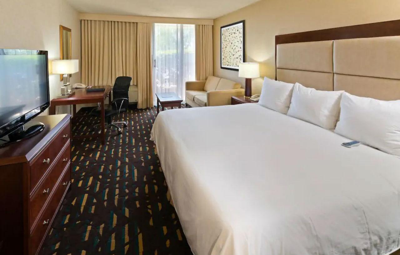 Wyndham Chicago O'Hare Hotel Rosemont Exterior photo